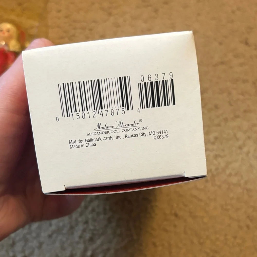 Hallmark Keepsake Red Queen Doll Ornament - Alice in Wonderland
